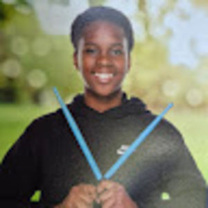 Meet your Posher, Quee